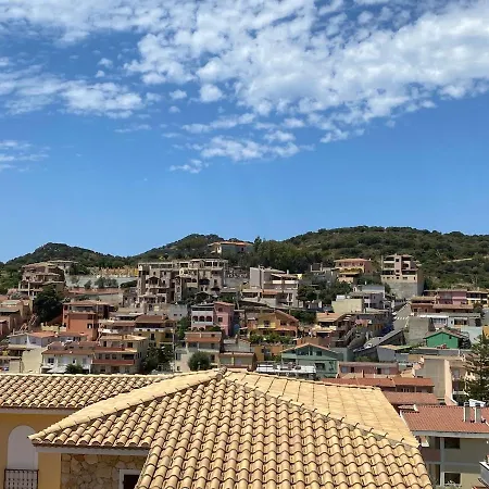 Con Terrazza Panoramica.